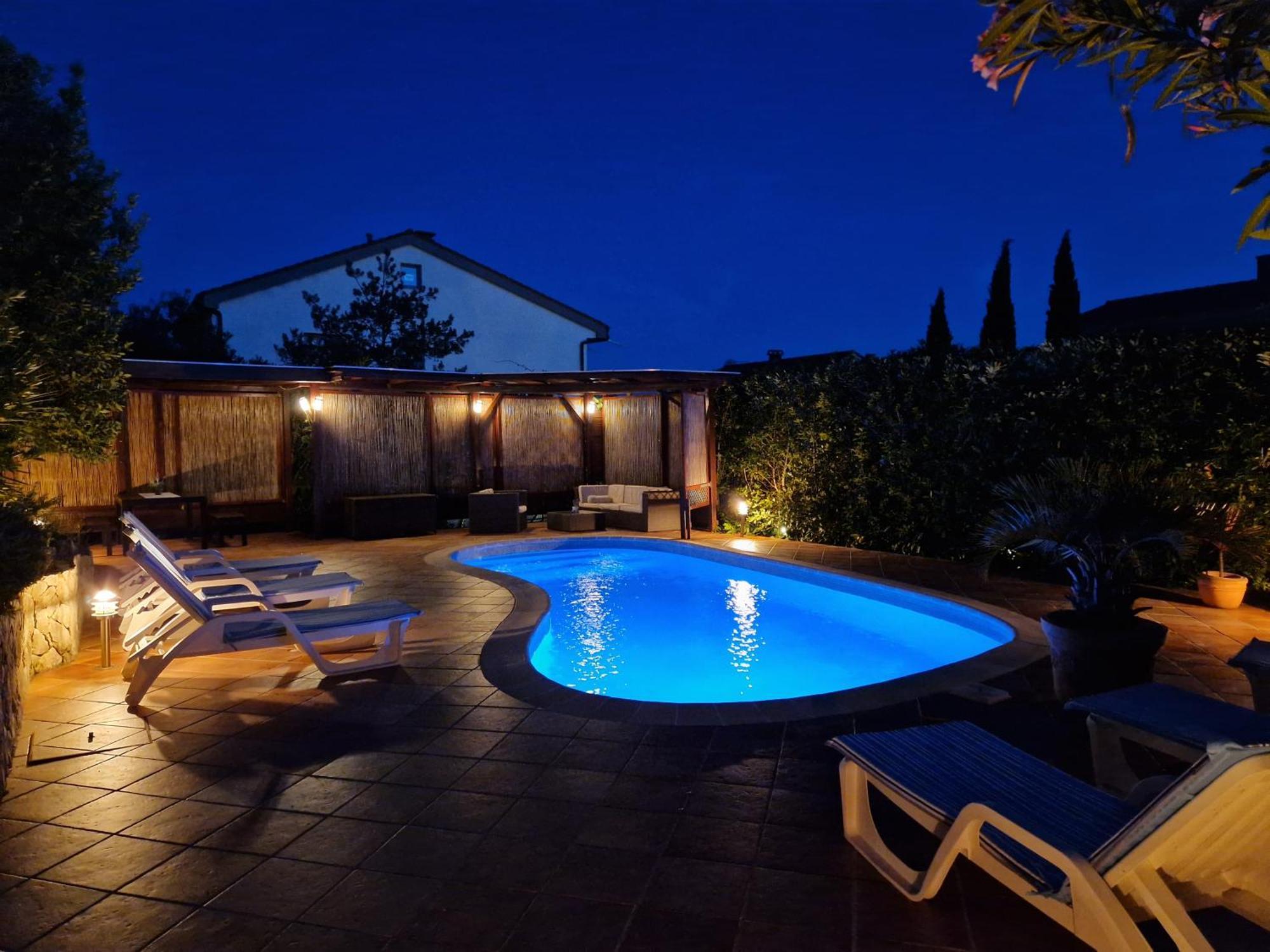 Apartments Villa Temer Pinezići Εξωτερικό φωτογραφία