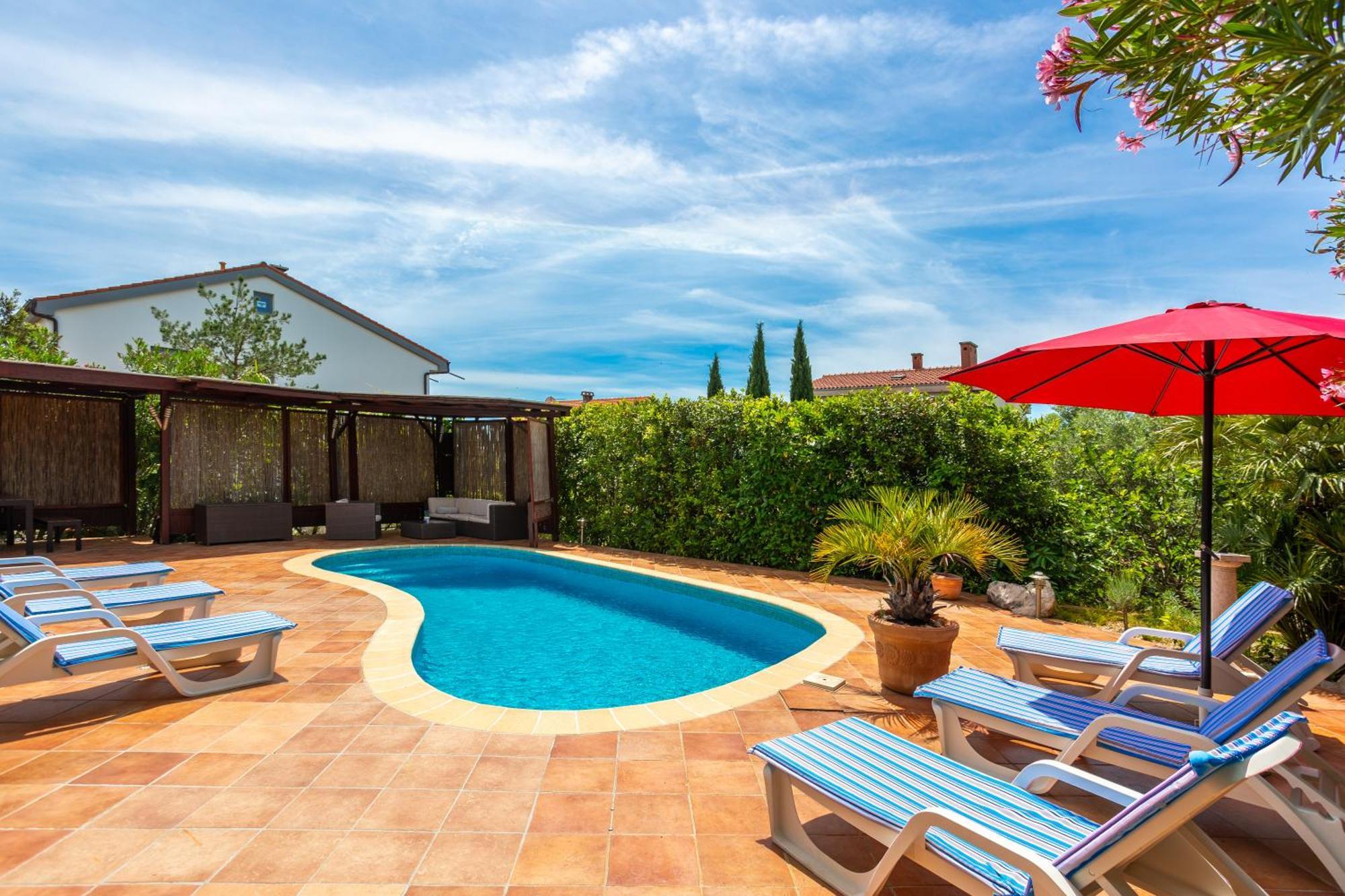 Apartments Villa Temer Pinezići Εξωτερικό φωτογραφία