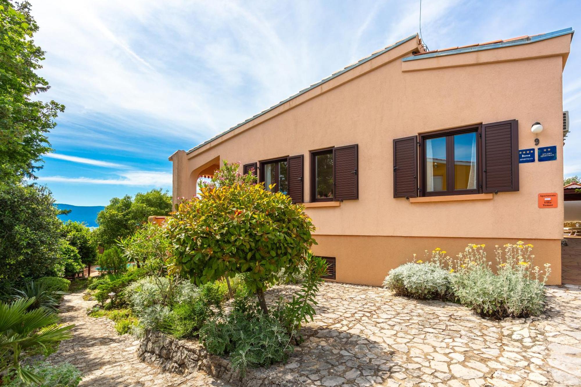 Apartments Villa Temer Pinezići Εξωτερικό φωτογραφία
